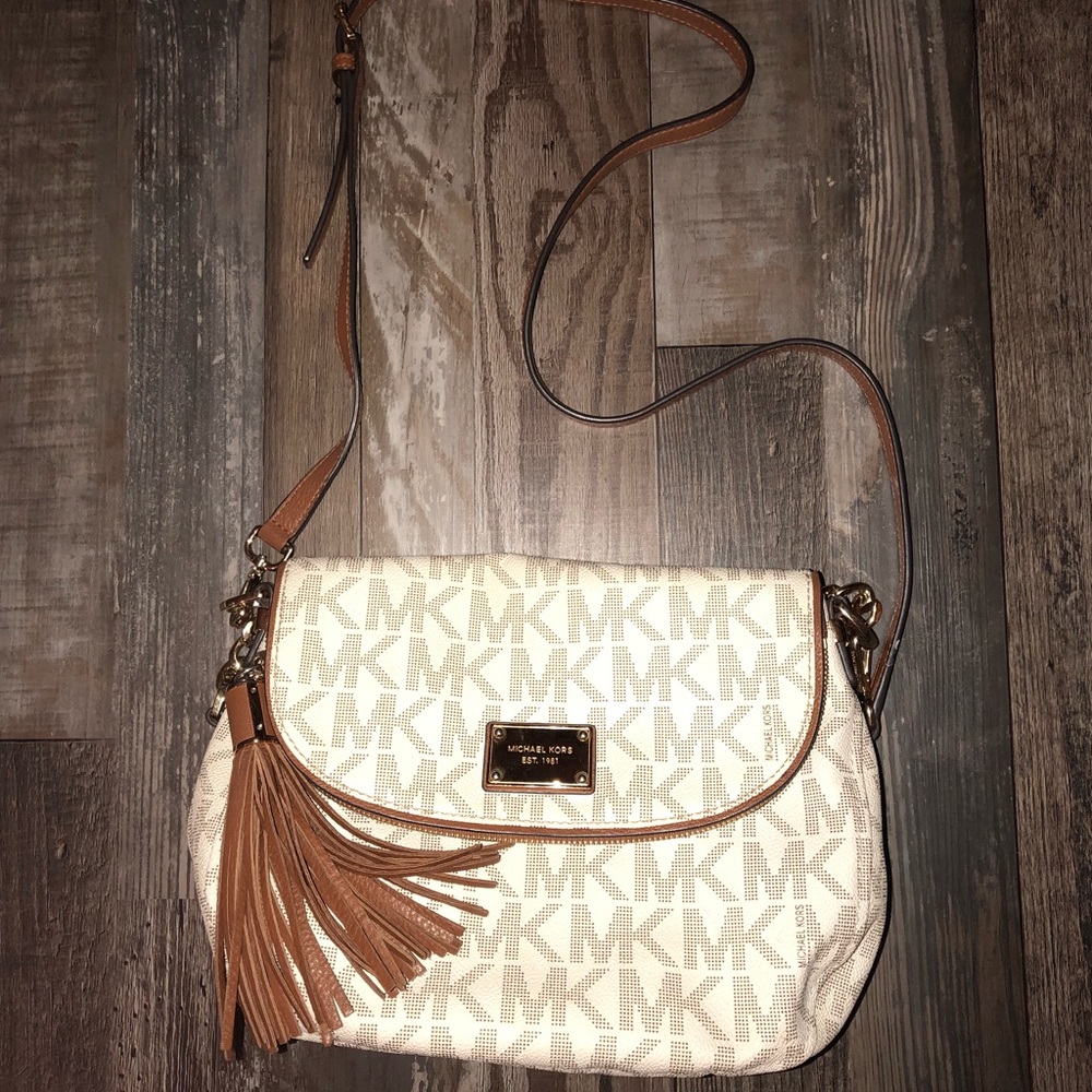 Michael Kors purse
